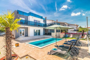 Villa Salt Life